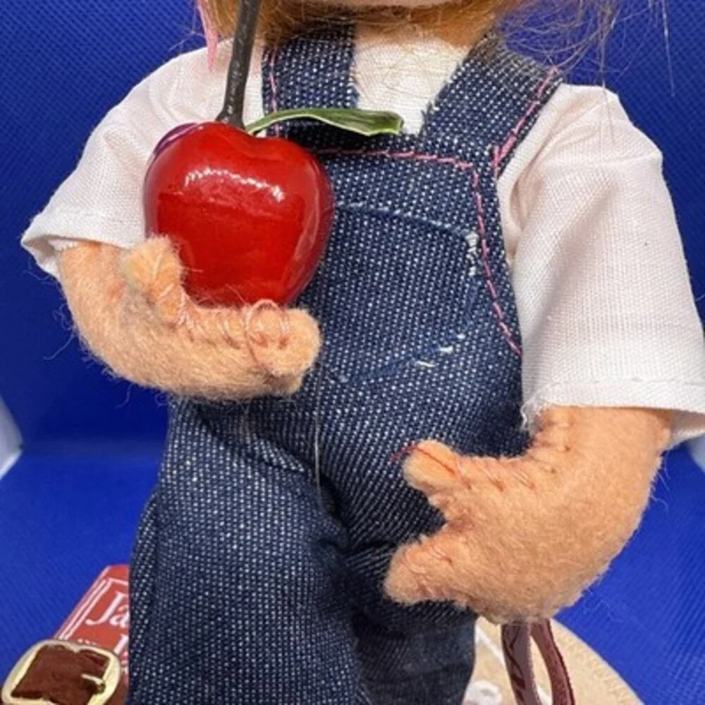 Annalee Dolls Jack And Janet School Signed By Artist Membership Figure Tag 1992